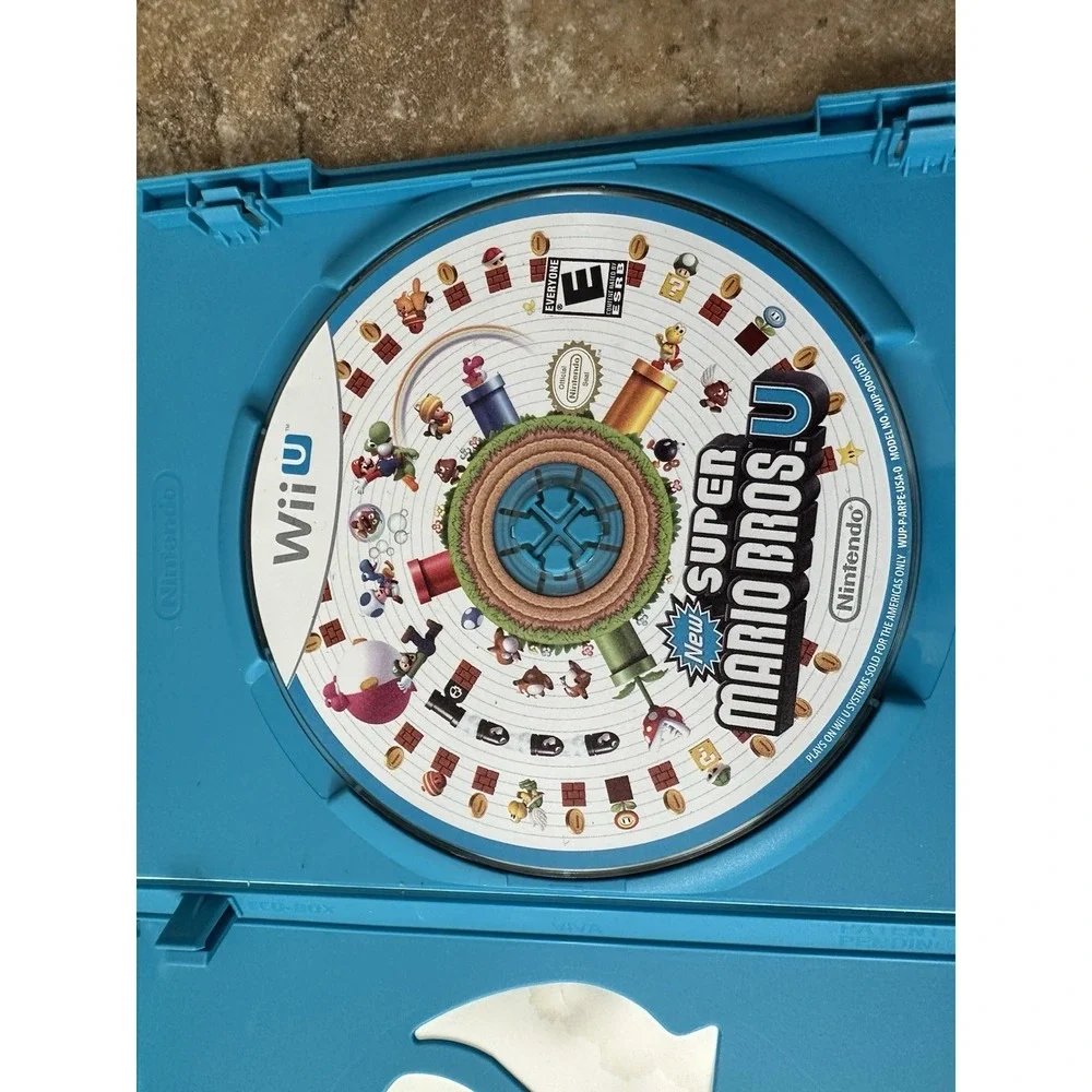 New Super Mario Bros. U (Nintendo Wii U, 2012)